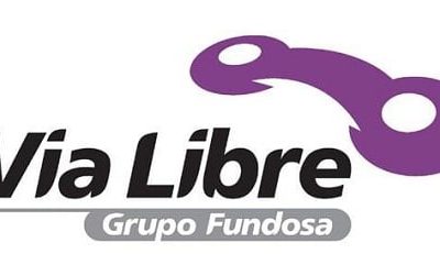 Vía libre expone en la feria del taxi el vehículo más ecológico adaptado a personas con movilidad reducida.