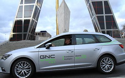 De Madrid a Barcelona por 20 euros: Seat León TGI